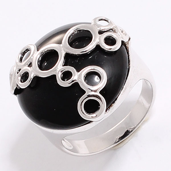 Кольцо с ониксом из серебра