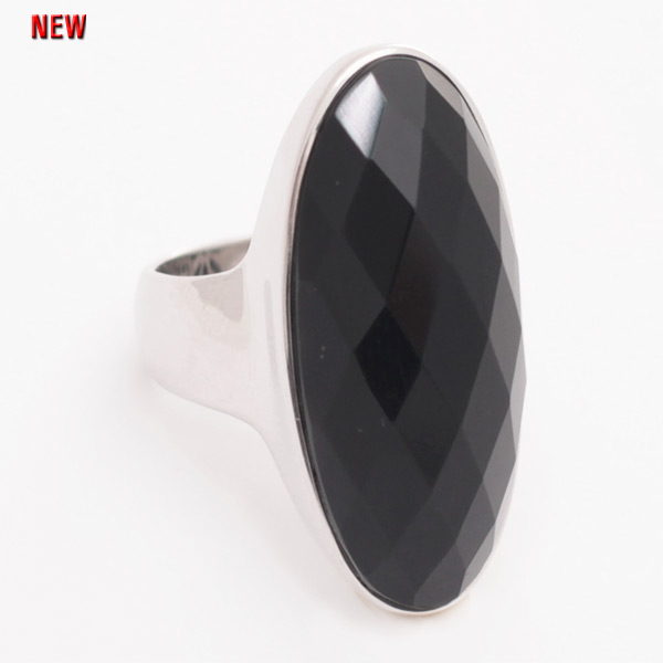 Кольцо с ониксом из серебра