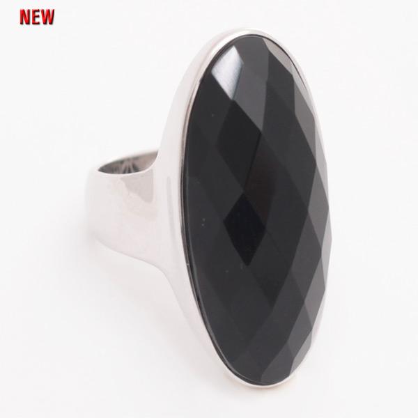 Кольцо с ониксом из серебра