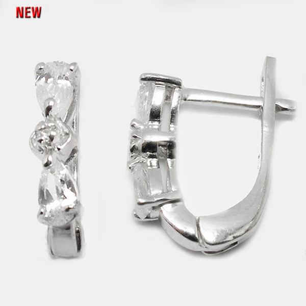 Серьги с фианитом из серебра