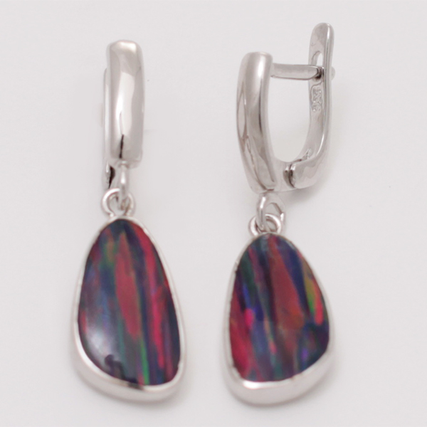 Серьги с опалом из серебра