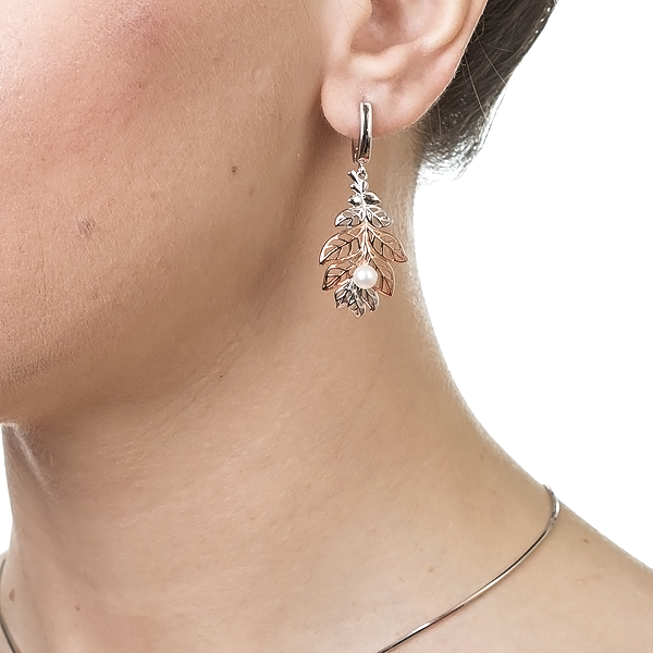 Серьги с жемчугом культивированным из Серебра